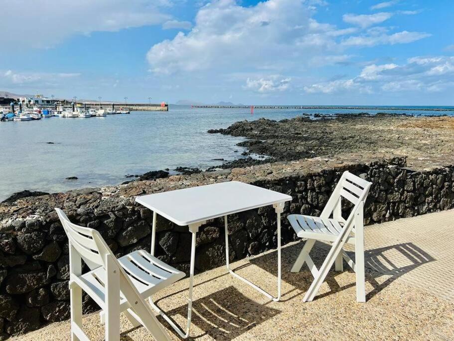 דירות Orzola Oceanviews מראה חיצוני תמונה